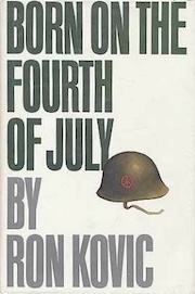 Book cover of 'Born on the Fourth of July' by Ron Kovic featuring a military helmet against a plain background.